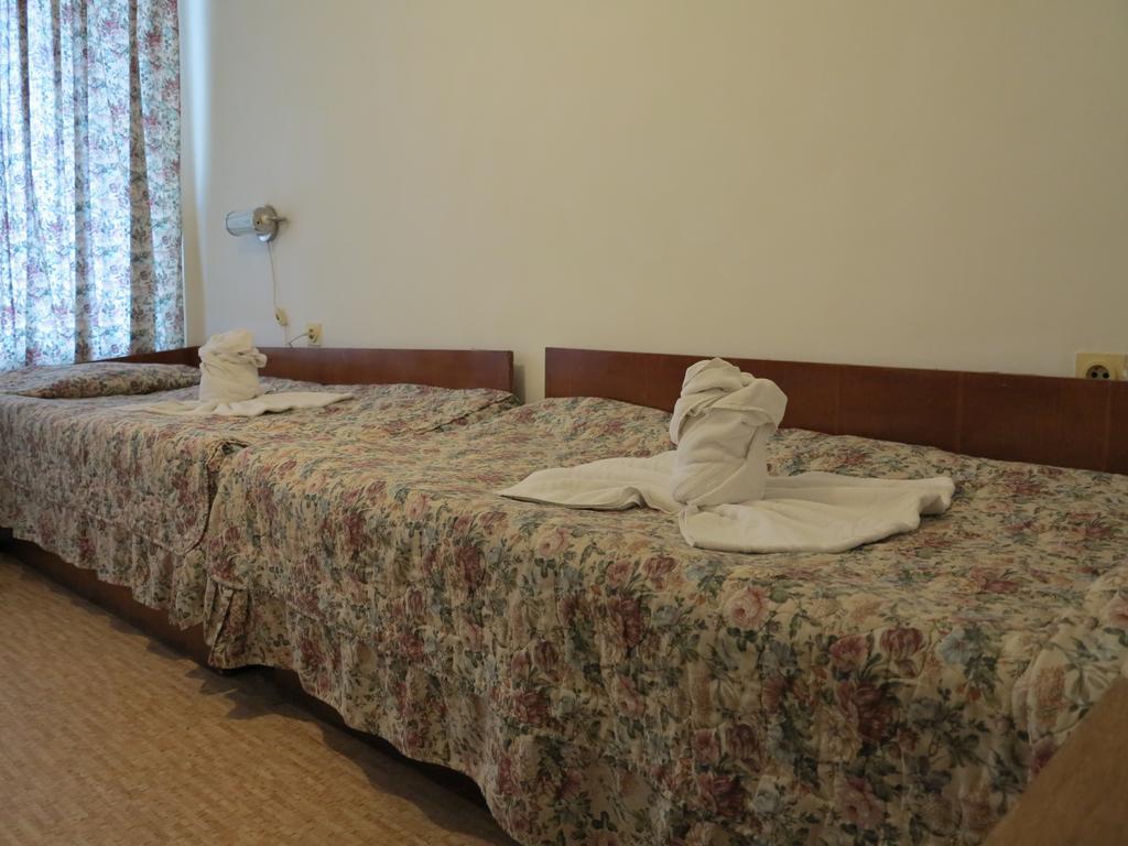 Hotel Tango Aranyhomok Kültér fotó